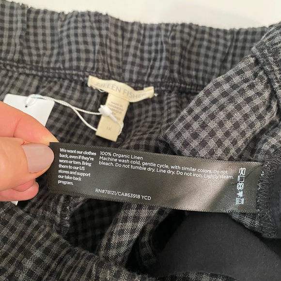 Eileen Fisher Puckered Organic Linen Tapered Ankle Pant in Black Check Size 1X - Picture 9 of 11